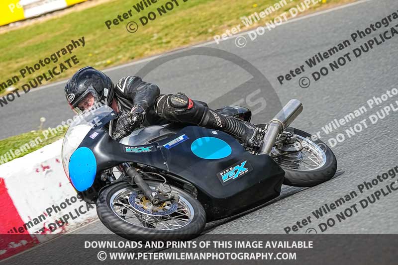 enduro digital images;event digital images;eventdigitalimages;mallory park;mallory park photographs;mallory park trackday;mallory park trackday photographs;no limits trackdays;peter wileman photography;racing digital images;trackday digital images;trackday photos